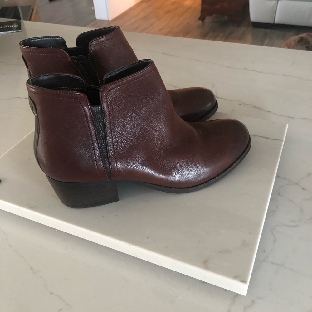 Clarks Women's Ankle Boots in Rich Brown